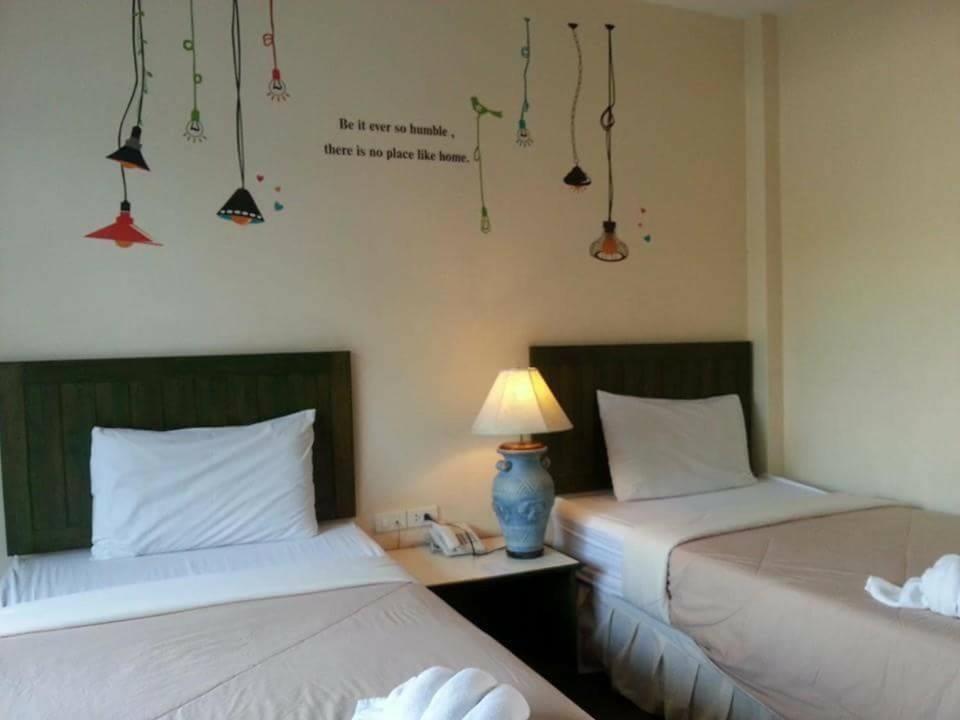 Baan Suksiri Hotel Хуа Хин Экстерьер фото