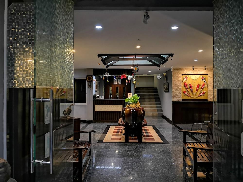 Baan Suksiri Hotel Хуа Хин Экстерьер фото