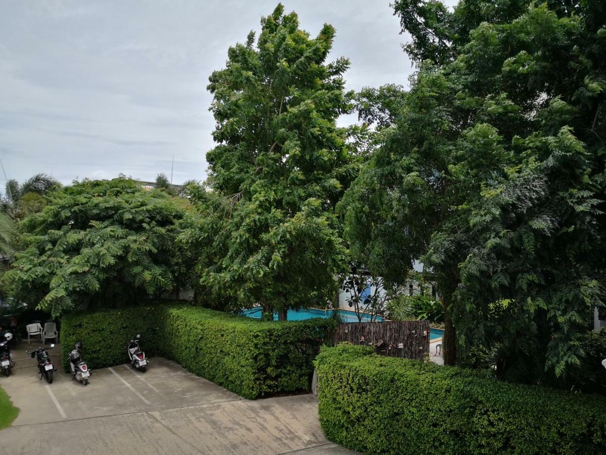 Baan Suksiri Hotel Хуа Хин Экстерьер фото